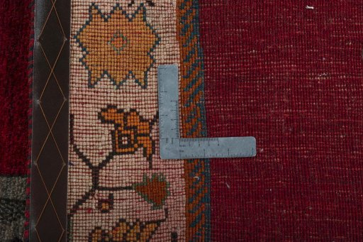 Close-up detail of 2000s Shiraz rug from Iran / Persia showing Wool weave