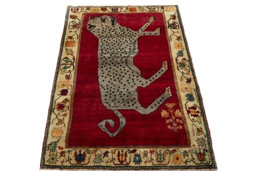 Surface texture of 2000s Shiraz rug with natural Wool and intricate pattern