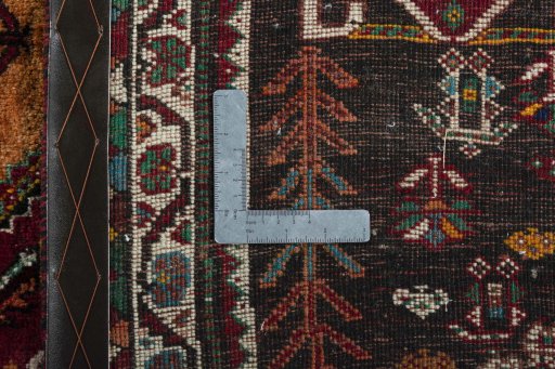 Close-up detail of 2000s Shiraz rug from Iran / Persia showing Wool weave