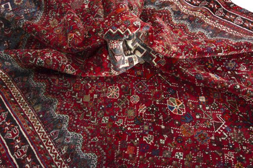 Close-up detail of 1970s Shiraz rug from Iran / Persia showing Wool weave