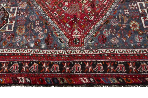 Close-up detail of 1970s Shiraz rug from Iran / Persia showing Wool weave