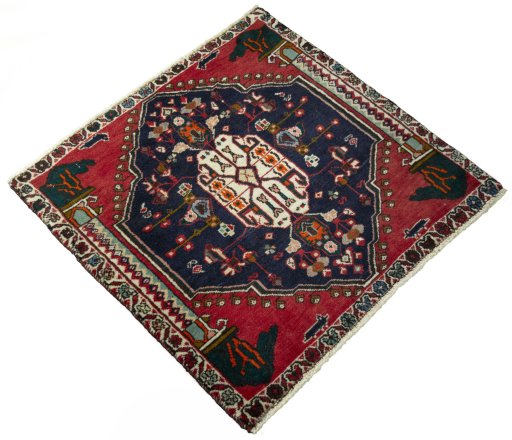 Close-up detail of 2000s Shiraz rug from Iran / Persia showing Wool weave