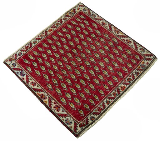 Close-up detail of 2000s Shiraz rug from Iran / Persia showing Wool weave