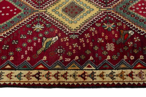 Close-up detail of 2000s Shiraz rug from Iran / Persia showing Wool weave
