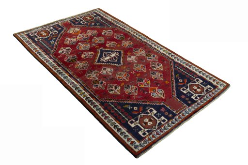 Close-up detail of 2000s Shiraz rug from Iran / Persia showing Wool weave