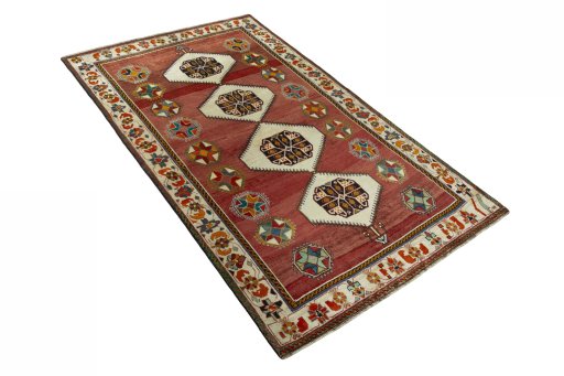 Close-up detail of 2000s Shiraz rug from Iran / Persia showing Wool weave