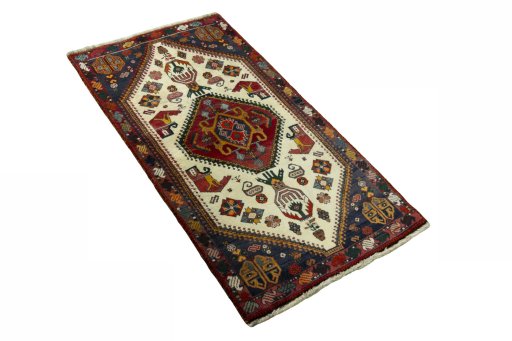 Close-up detail of 2000s Shiraz rug from Iran / Persia showing Wool weave