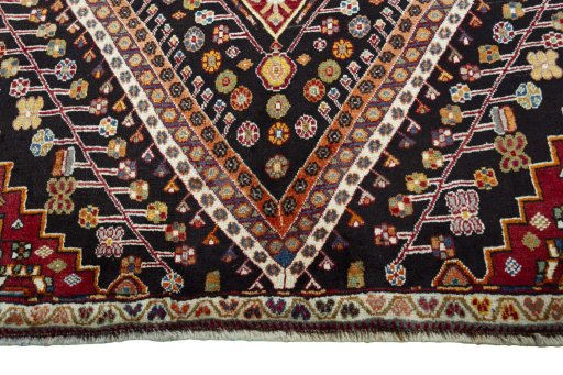 Close-up detail of 2000s Shiraz rug from Iran / Persia showing Wool weave