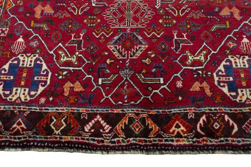 Close-up detail of 2000s Shiraz rug from Iran / Persia showing Wool weave