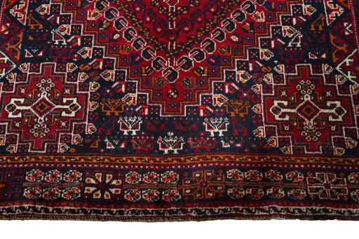 Close-up detail of 2000s Shiraz rug from Iran / Persia showing Wool weave