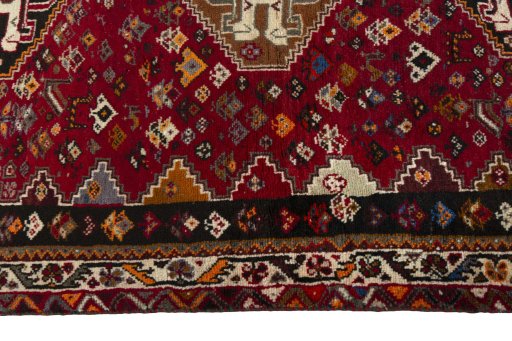 Close-up detail of 2000s Shiraz rug from Iran / Persia showing Wool weave