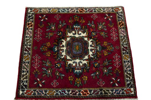 Surface texture of 2000s Shiraz rug with natural Wool and intricate pattern