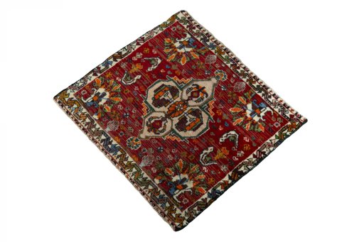 Corner detail of 2000s Shiraz rug showing border pattern and Wool pile