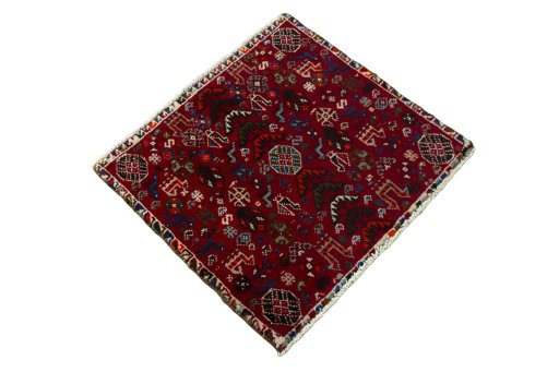 Close-up detail of 2000s Shiraz rug from Iran / Persia showing Wool weave