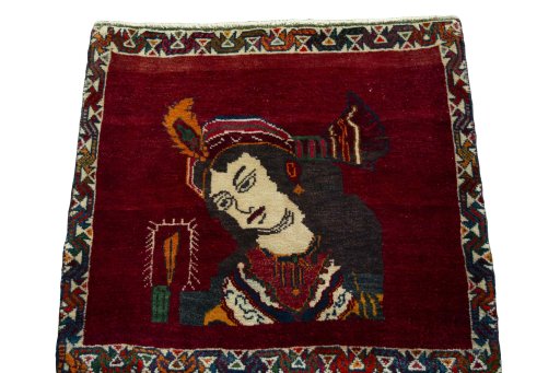 Surface texture of 2000s Shiraz rug with natural Wool and intricate pattern