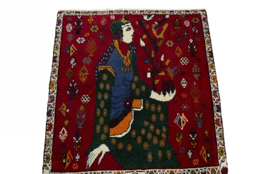 Surface texture of 2000s Shiraz rug with natural Wool and intricate pattern