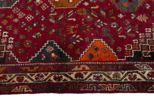 Close-up detail of 2000s Shiraz rug from Iran / Persia showing Wool weave
