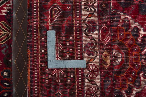 Close-up detail of 2000s Shiraz rug from Iran / Persia showing Wool weave