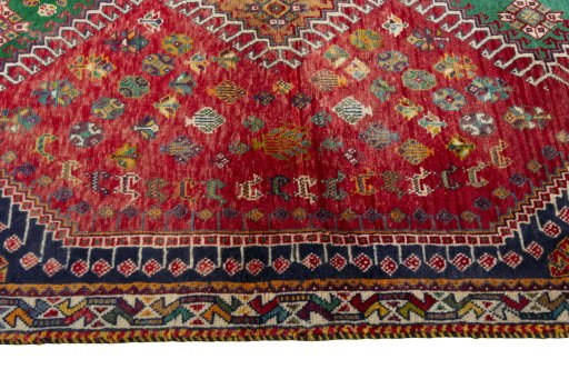 Close-up detail of 2000s Shiraz rug from Iran / Persia showing Wool weave