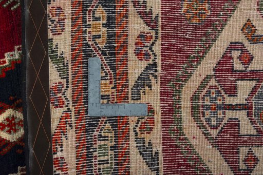 Close-up detail of 2000s Shiraz rug from Iran / Persia showing Wool weave