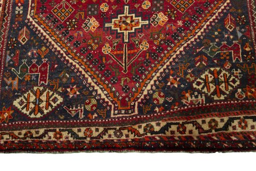 Close-up detail of 2000s Shiraz rug from Iran / Persia showing Wool weave