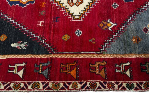 Close-up detail of 2000s Shiraz rug from Iran / Persia showing Wool weave