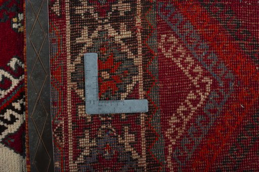Close-up detail of 1970s Shiraz rug from Iran / Persia showing Wool weave