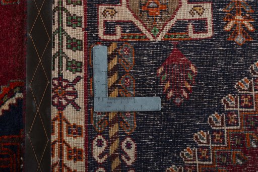 Close-up detail of 2000s Shiraz rug from Iran / Persia showing Wool weave