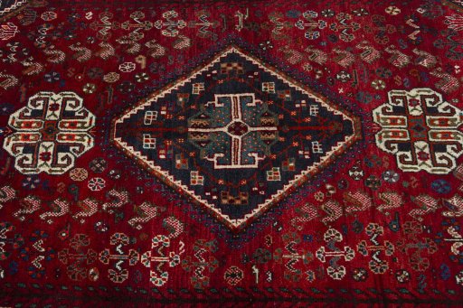 Central medallion detail of 1970s Shiraz rug from Iran / Persia