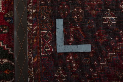 Close-up detail of 2000s Shiraz rug from Iran / Persia showing Wool weave