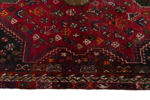 Close-up detail of 2000s Shiraz rug from Iran / Persia showing Wool weave