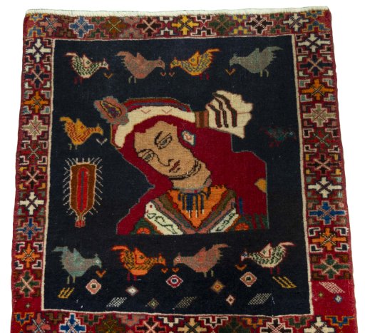 Surface texture of 2000s Shiraz rug with natural Wool and intricate pattern