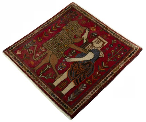 Corner detail of 2000s Shiraz rug showing border pattern and Wool pile