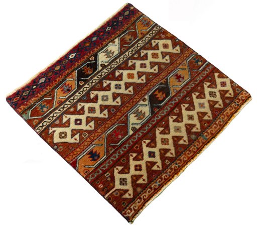 Close-up detail of 2000s Shiraz rug from Iran / Persia showing Wool weave