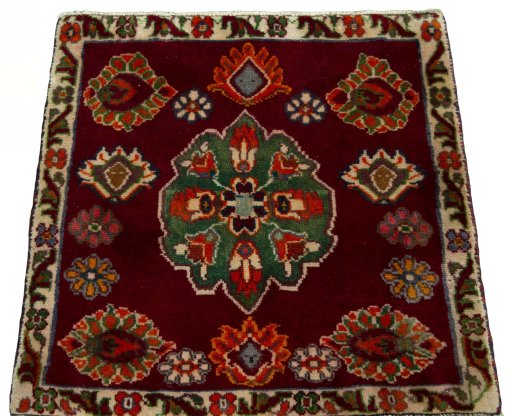 Surface texture of 2000s Shiraz rug with natural Wool and intricate pattern