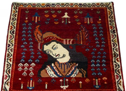 Surface texture of 2000s Shiraz rug with natural Wool and intricate pattern