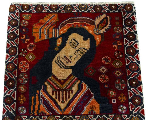 Surface texture of 2000s Shiraz rug with natural Wool and intricate pattern