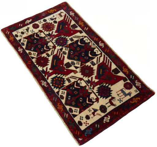 Corner detail of 2000s Shiraz rug showing border pattern and Wool pile