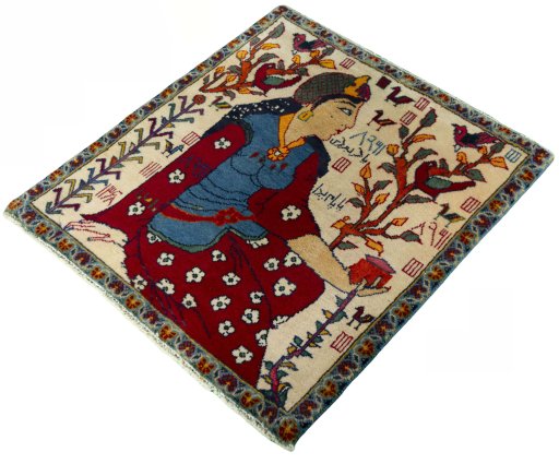 Corner detail of 2000s Shiraz rug showing border pattern and Wool pile