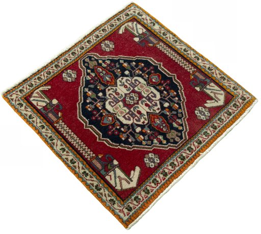 Close-up detail of 2000s Shiraz rug from Iran / Persia showing Wool weave