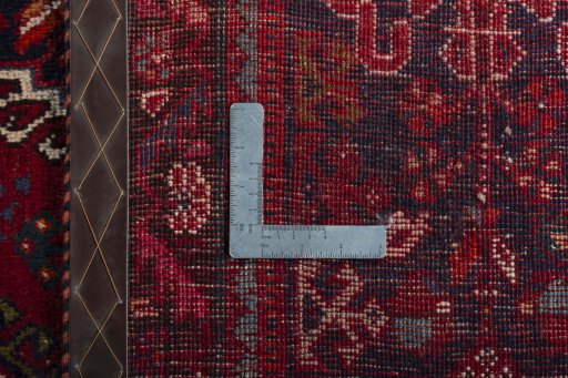 Close-up detail of 1970s Shiraz rug from Iran / Persia showing Wool weave