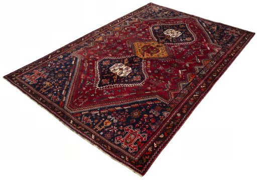 Corner detail of 1970s Shiraz rug showing border pattern and Wool pile