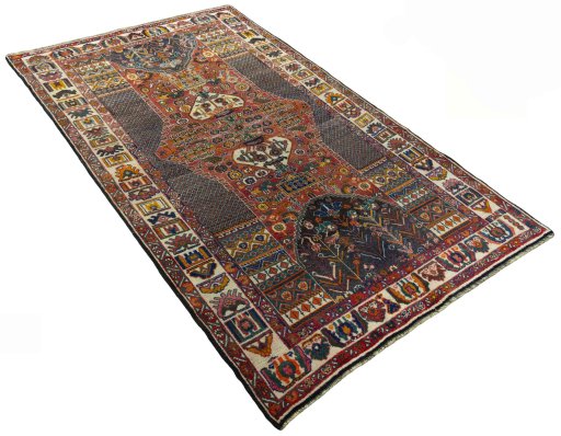 Close-up detail of 1970s Shiraz rug from Iran / Persia showing Wool weave