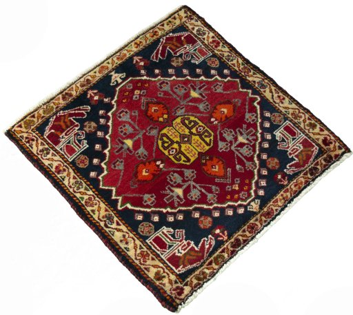 Close-up detail of 2000s Shiraz rug from Iran / Persia showing Wool weave