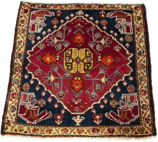 Surface texture of 2000s Shiraz rug with natural Wool and intricate pattern