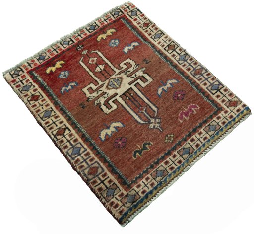 Close-up detail of 2000s Shiraz rug from Iran / Persia showing Wool weave