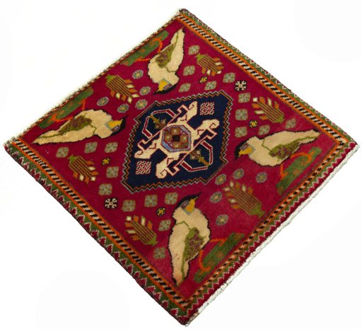 Close-up detail of 2000s Shiraz rug from Iran / Persia showing Wool weave