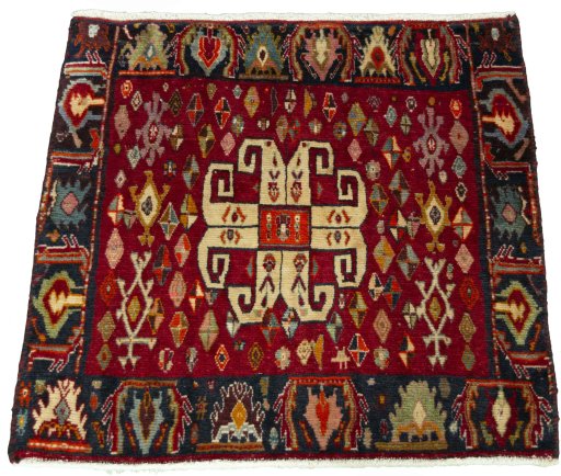 Surface texture of 2000s Shiraz rug with natural Wool and intricate pattern