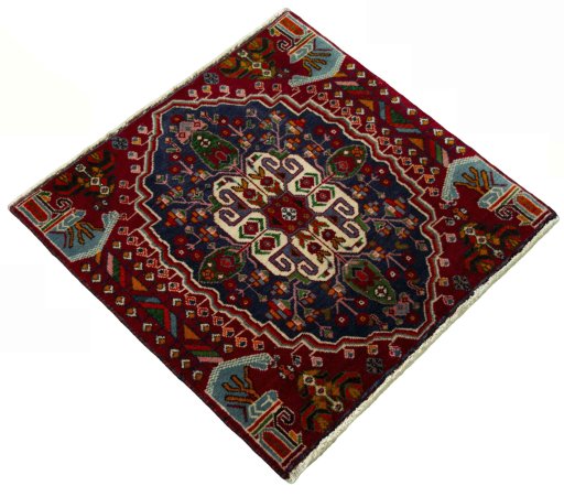 Close-up detail of 2000s Shiraz rug from Iran / Persia showing Wool weave