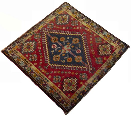 Close-up detail of 2000s Shiraz rug from Iran / Persia showing Wool weave